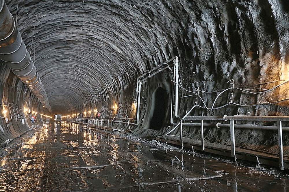 Tunel Beskidzki w trakcie budowy