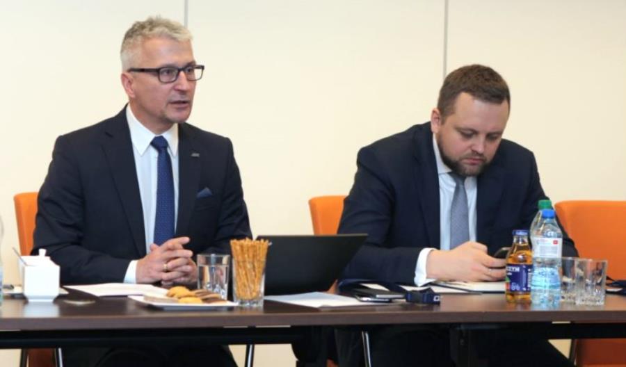 Rada do spraw transportu kolejowego wspiera działania prezesa UTK Rada do spraw transportu kolejowego wspiera działania prezesa UTK