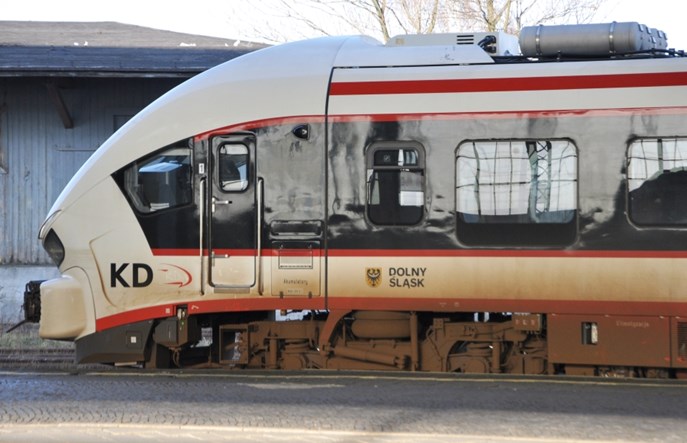 Koleje Dolnośląskie kupią dwa spalinowe zespoły trakcyjne