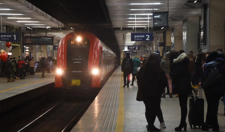 Kolejowy tunel średnicowy w Warszawie w marcu będzie częściowo zamknięty Kolejowy tunel średnicowy w Warszawie w marcu będzie częściowo zamknięty