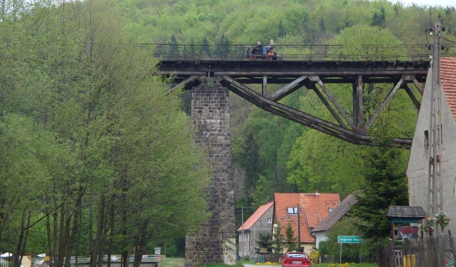 PLK ogłaszają przetarg na rewitalizację linii 285 ze Świdnicy do Jedliny-Zdroju PLK ogłaszają przetarg na rewitalizację linii 285 ze Świdnicy do Jedliny-Zdroju