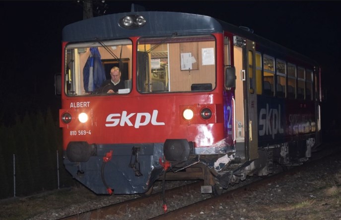 Samochód wjechał pod motoraka SKPL między Sanokiem a Krosnem