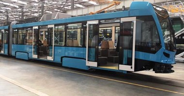 Powstający w Polsce tramwaj Stadlera dla Ostrawy nabiera kształtów