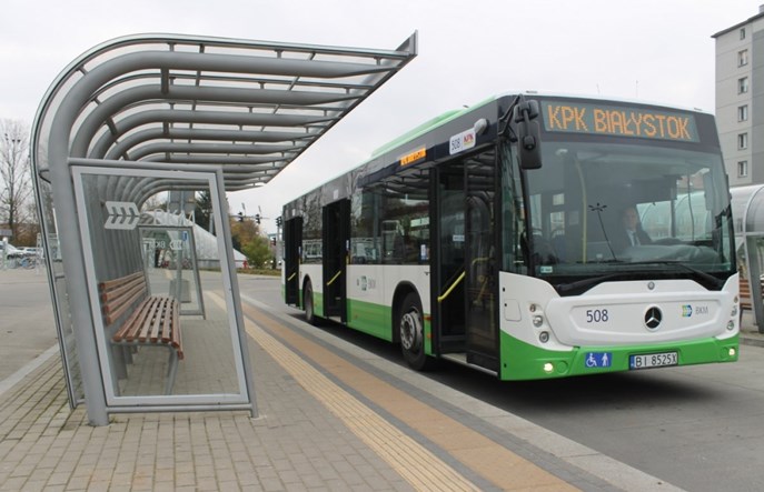 Białystok: Bliskie starcie Solarisa i EvoBusa