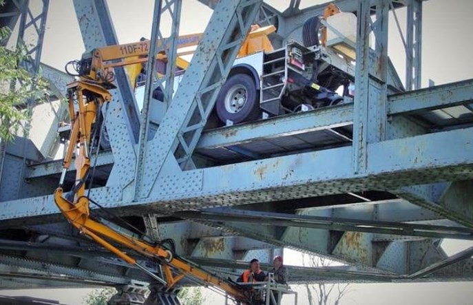 PLK powtarza przetarg na pojazd dwudrogowy do inspekcji obiektów