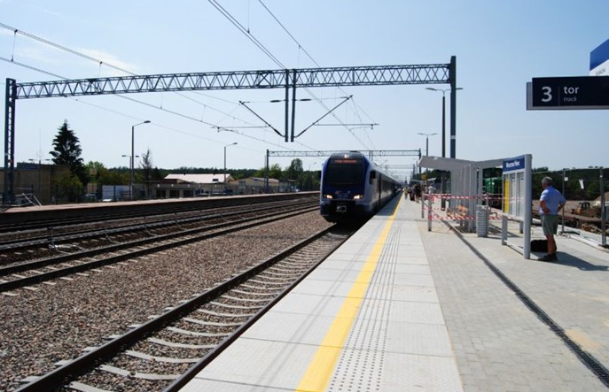 Włoszczowa Północ: Po co wyjeżdżać?