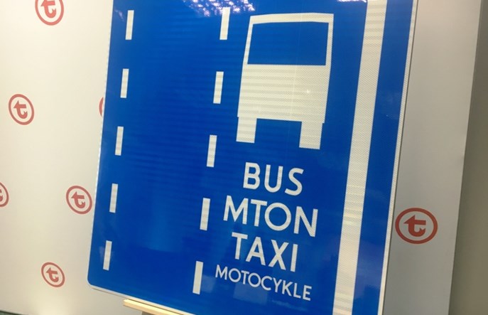 Warszawa. Motocykliści wpuszczeni na buspasy