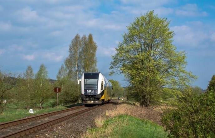 Sukces nowych weekendowych połączeń na Dolnym Śląsku. KD i Polregio zadowolone