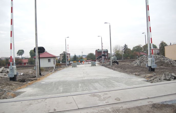 Większe bezpieczeństwo na 16 przejazdach w woj. lubelskim