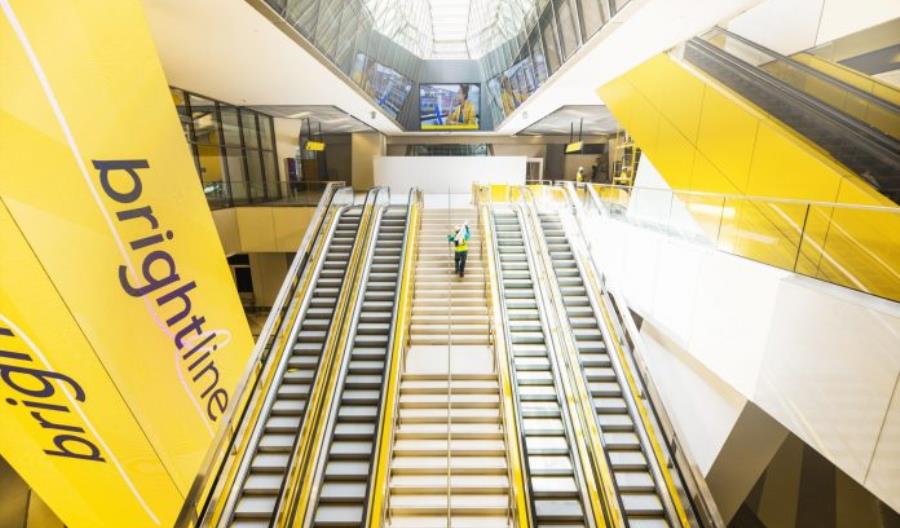 USA: Prywatna kolej Brightline wydłuża trasę USA: Prywatna kolej Brightline wydłuża trasę