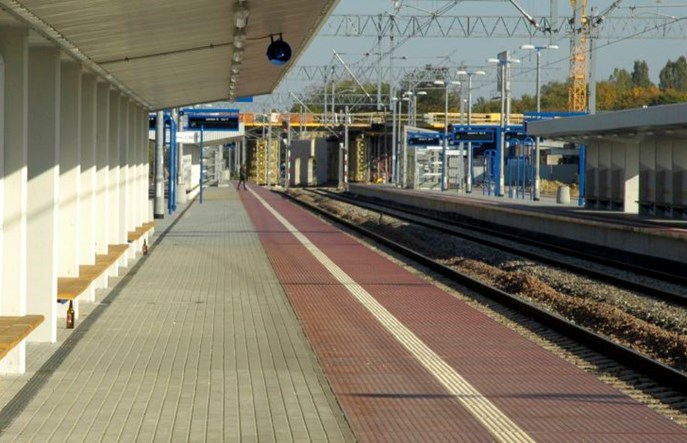 PLK ujednolici zapowiedzi. Zamawia w tym celu własny syntezator mowy [wyjaśnienie]