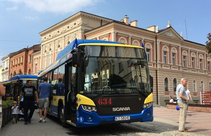 Tarnów kupuje pięć autobusów CNG