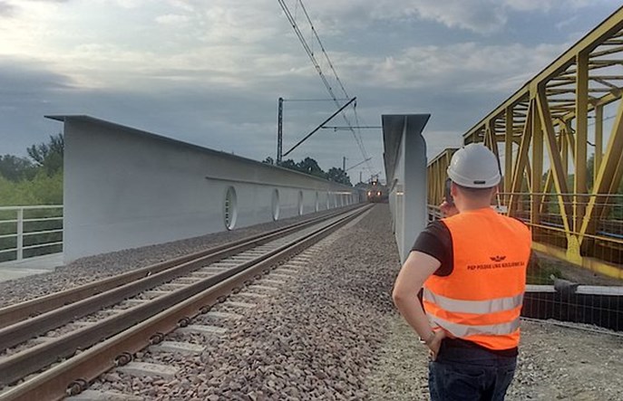 Otwarto nowy most kolejowy nad Wieprzem