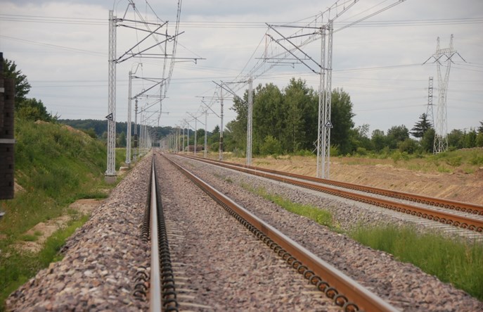 Pociągiem elektrycznym z Lublina do Rzeszowa przez Tarnobrzeg w 2021 r.