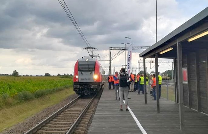 Dragon 2 z TSI i przełomową technologią SiC. Powstanie ich od razu dziesięć