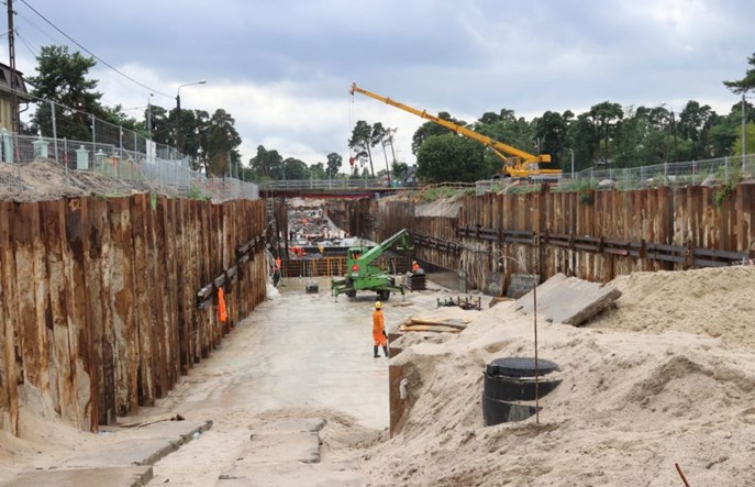 Prace na linii Warszawa – Lublin opóźnione, termin oddania zagrożony