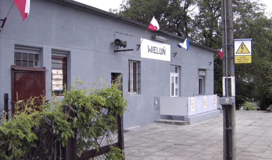 Wieluń: Będzie modernizacja jedynego peronu Wieluń: Będzie modernizacja jedynego peronu