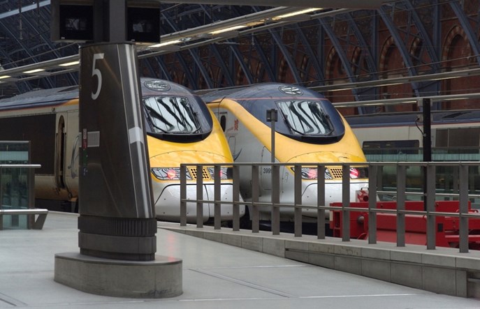 Kolejowa rzeczywistość po Brexicie: Kolejki do kontroli paszportowych