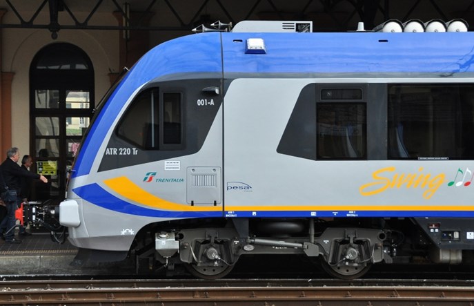 Dobry czas Pesy. Trenitalia dokupi spalinowe zespoły trakcyjne Atribo