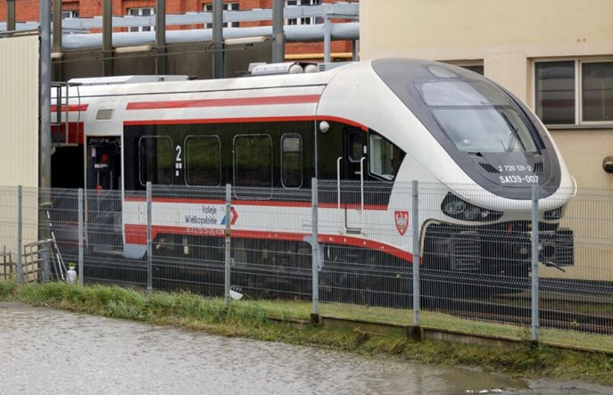 Koleje Wielkopolskie wkurzone. Od pół roku czekają na podpisanie umowy na Linki