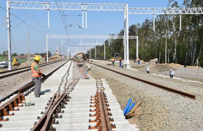 W przetargu na nadzór autorski nad E20 ofertę złożył tylko AECOM