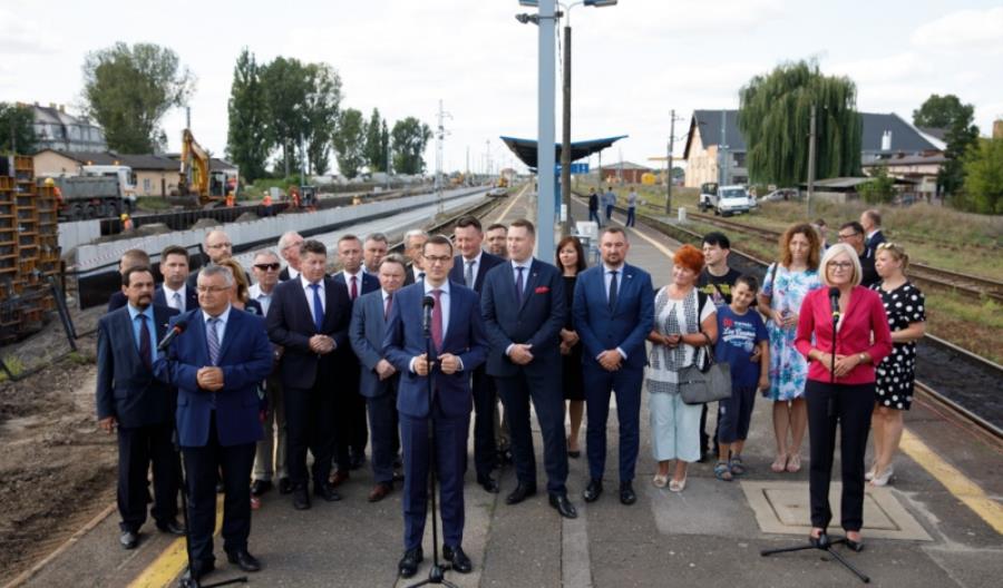 Adamczyk zapowiada najlepiej zorganizowaną kolej w Europie Adamczyk zapowiada najlepiej zorganizowaną kolej w Europie