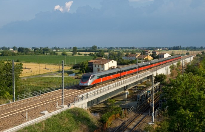 Grecy przetestują włoskie Pendolino