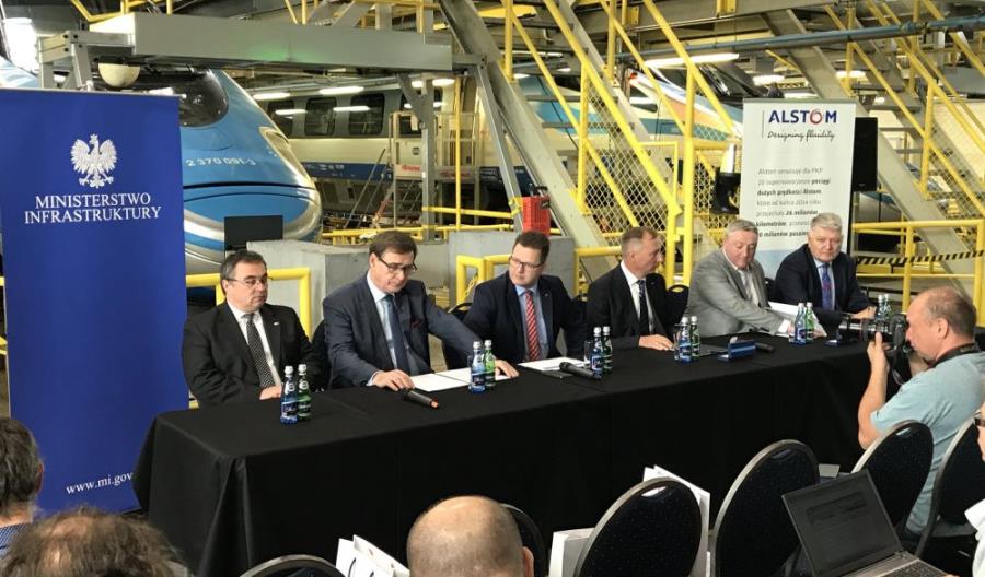 Jest umowa na montaż internetu w Pendolino za 31,7 mln zł Jest umowa na montaż internetu w Pendolino za 31,7 mln zł