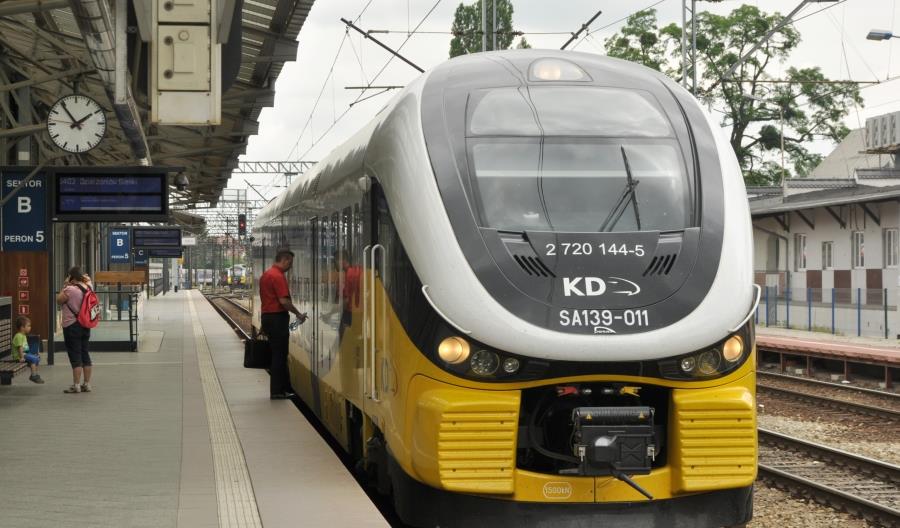 Dolnośląski marszałek dorzuci więcej pieniędzy do modernizacji linii 285 Dolnośląski marszałek dorzuci więcej pieniędzy do modernizacji linii 285