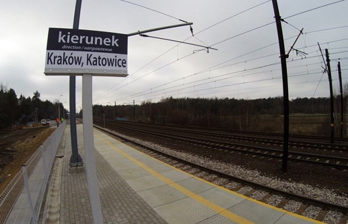 Nowy peron na stacji Opoczno Południe już dostępny dla podróżnych