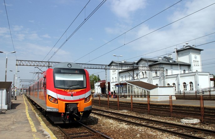 Nowa linia Łódź – Kutno wzdłuż autostrady A1?