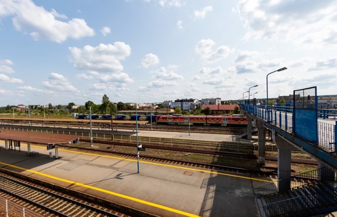 Przetarg na przebudowę stacji Skarżysko-Kamienna unieważniony z powodu przekroczonego kosztorysu