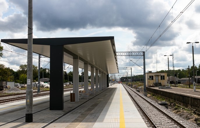 UTK grozi karami PKP PLK za linię Pilawa – Garwolin i brak informacji