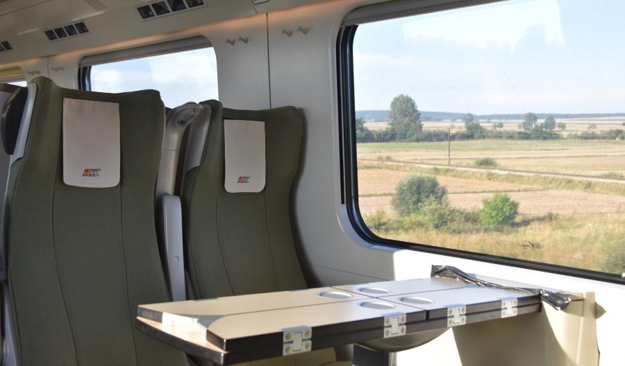 PKP Intercity dokładnie tłumaczy, dlaczego naprawa uszkodzonych ezt trwa długo PKP Intercity dokładnie tłumaczy, dlaczego naprawa uszkodzonych ezt trwa długo