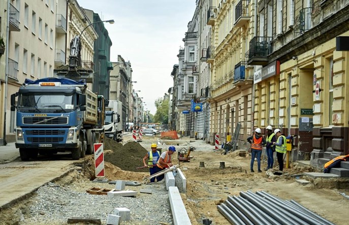 Łódź: Jaracza już po pracach podziemnych. Pora na kostkę