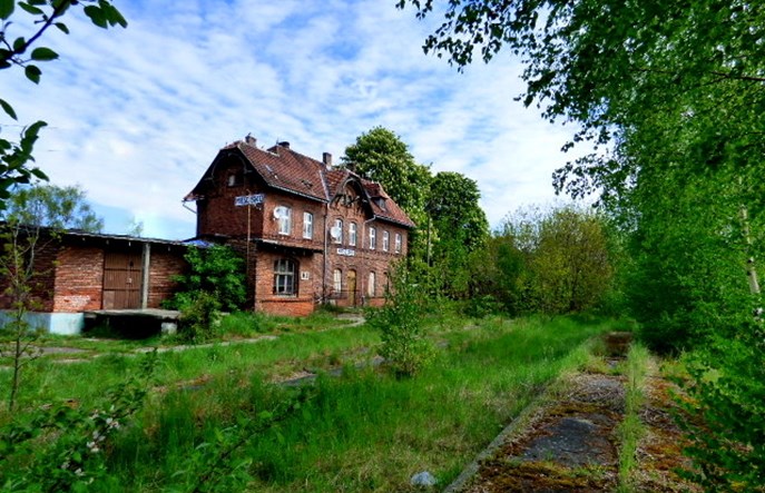PKP SA naliczy karę za zbyt późną rozbiórkę linii 385