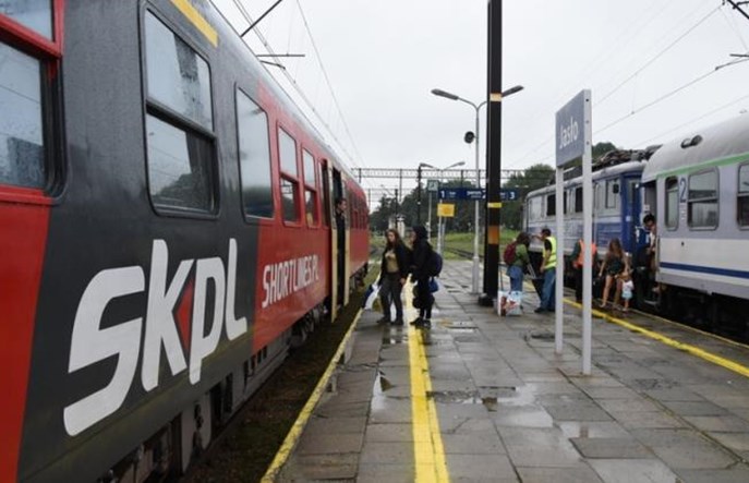 PKP Intercity odda Hetmana i Karpaty