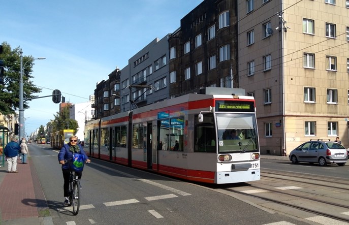 Łódź: Karta płatnicza jako bilet także na linii 11