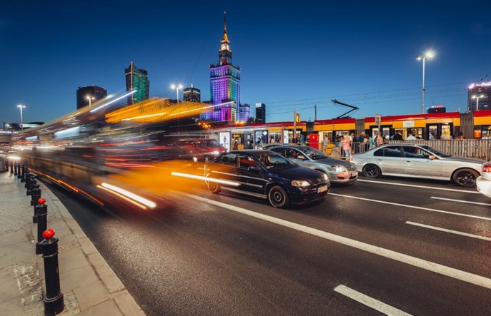 Polski paradoks? Rekordowo fajne autobusy. Rekordowo dużo aut