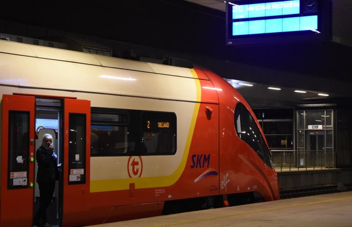 UTK sprawdził, czy PLK i przewoźnicy dobrze informują o zmianach w rozkładzie