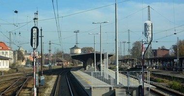Stacja Jaworzyna Śląska za 24 mln zł wygodniejsza dla podróżnych