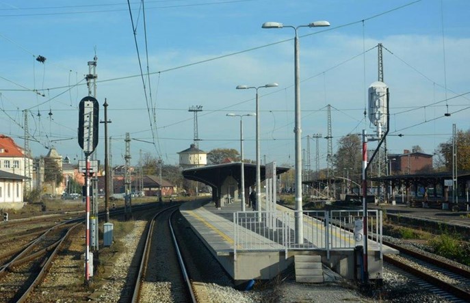 Stacja Jaworzyna Śląska za 24 mln zł wygodniejsza dla podróżnych