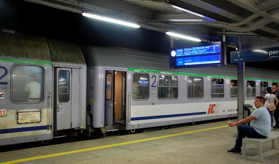 PKP Intercity ponownie źle naliczało kilometry i sprzedawało droższe bilety PKP Intercity ponownie źle naliczało kilometry i sprzedawało droższe bilety