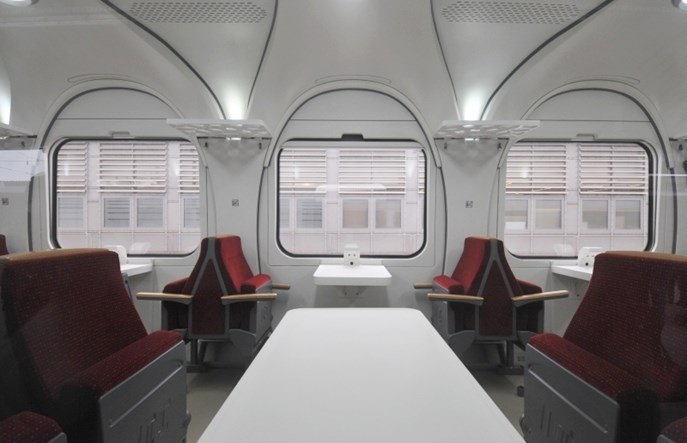 Cegielski przebuduje wagony 1. klasy na restauracyjne [aktualizacja]