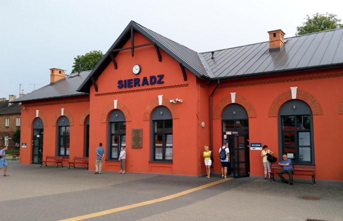 Łódź – Sieradz: W autobusie zastępczym drożej niż w pociągu