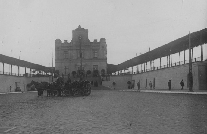 Kolej w II RP a dziś. Przykład trasy Łódź – Warszawa