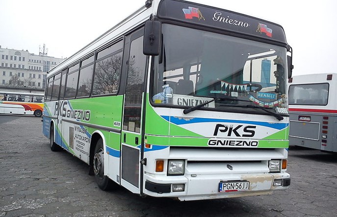 Nie 1,5 mld zł, a 800 mln zł wyda rząd na autobusy. I nie na PKS