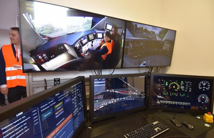 SimFactor z umową na symulator Elfa dla Kolei Śląskich