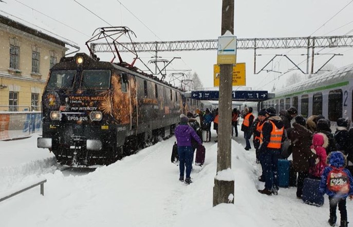 Przewoźnicy regionalni i PKP IC uruchomili specjalne pociągi z Zakopanego w Nowy Rok