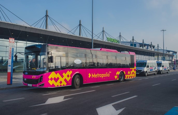 GZM: W kwietniu ruszają metrobusy. Etap przejściowy przed szybką koleją?